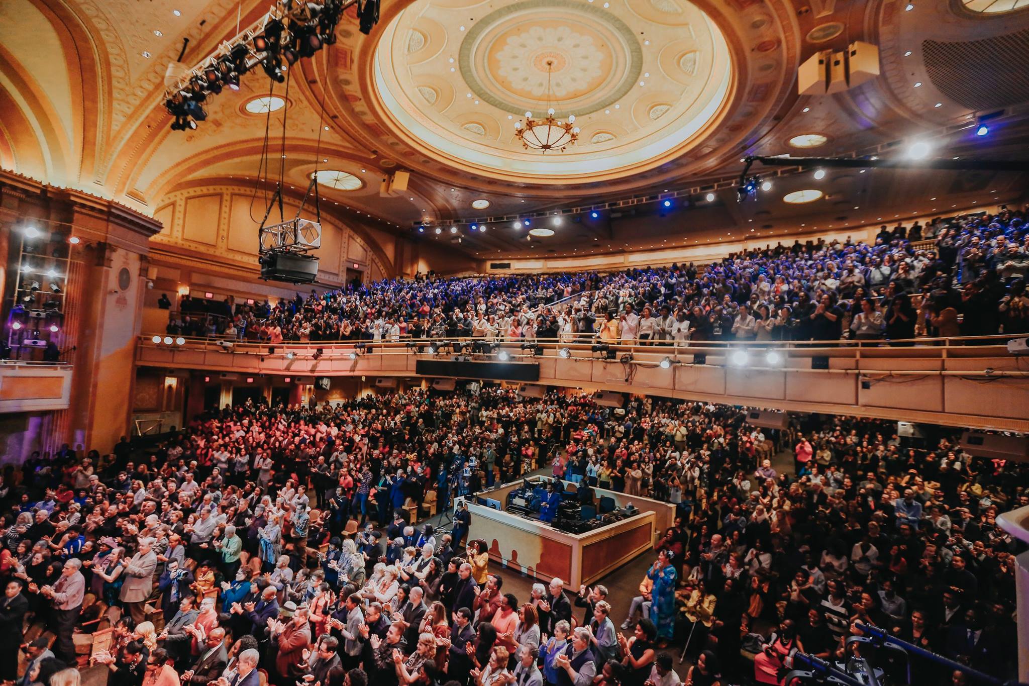 紐約布魯克森會幕。（圖／翻攝自FB@The Brooklyn Tabernacle）